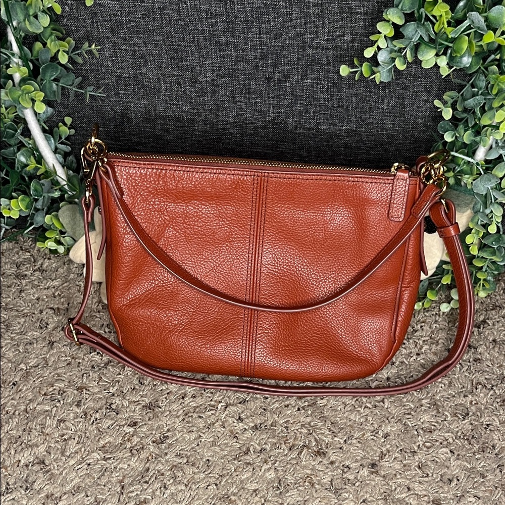 Fossil Leather Crossbody Bag in Rust Brown